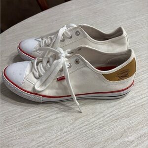 Levi's Cream and Red Casual Sneakers